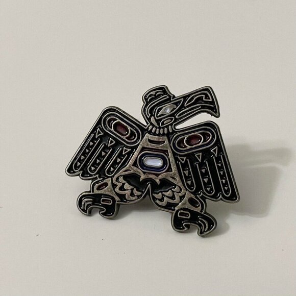 Vintage Crazy Canuck Native Eagle Pin Made in Taiwan - Picture 1 of 7
